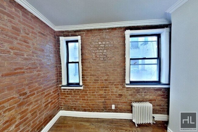 East 13th Street, Unit 3A