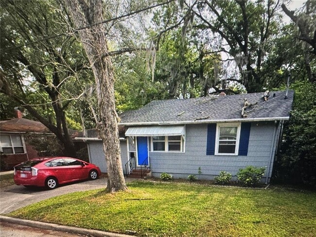 2725 Ripley Ave