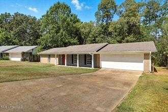 23 Fox Glen Cir, Unit Parc-T132 in Brandon, MS - Building Photo - Building Photo