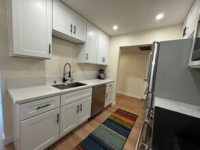 3825 Centre St in San Diego, CA - Building Photo - Building Photo