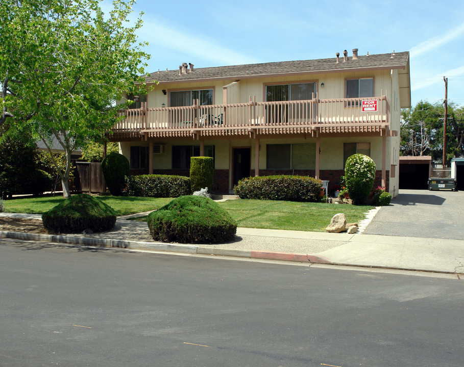 109 Carlton in Los Gatos, CA - Building Photo