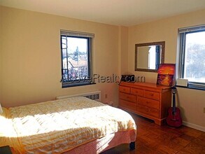 125 Trapelo Rd in Belmont, MA - Building Photo - Building Photo