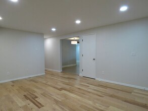 4185 SW Childs Rd in Lake Oswego, OR - Building Photo - Building Photo