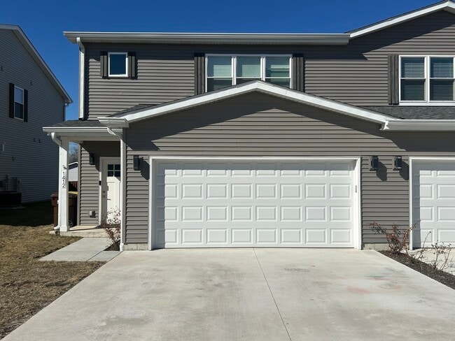 property at 1412 8th St