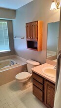 32380 Brown St in Garden City, MI - Building Photo - Building Photo