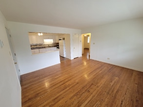 713 Lake St in Antioch, IL - Building Photo - Building Photo