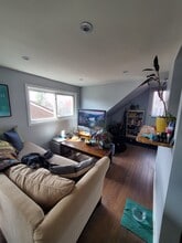 492 Armadale Ave in Toronto, ON - Building Photo - Building Photo