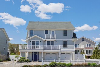 912 Ocean Ave in Mantoloking, NJ - Building Photo - Building Photo