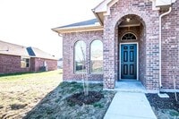 738 Nichols Dr photo'