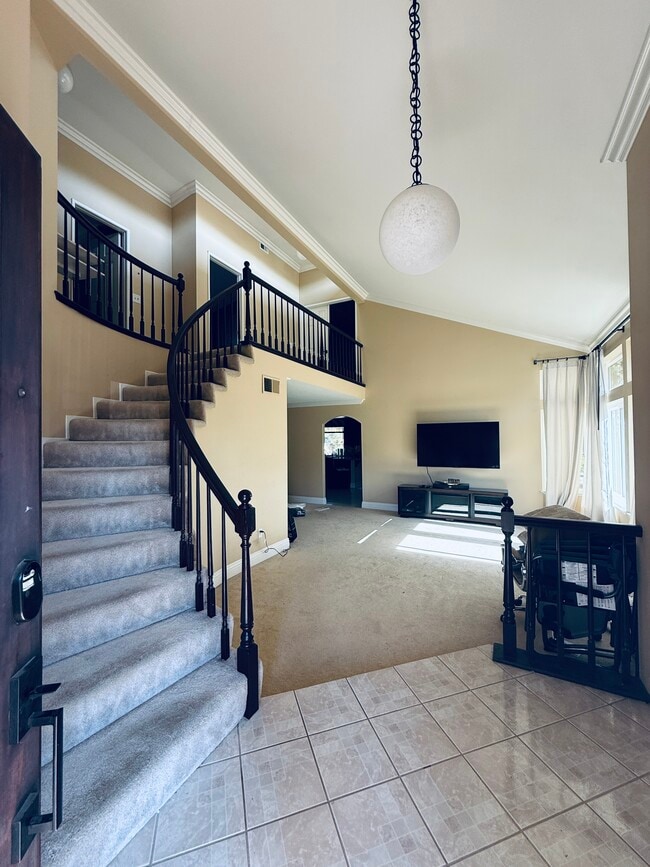 6369 Sunny Meadow Ln in Chino Hills, CA - Building Photo - Building Photo