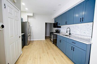 1961 N Croskey St in Philadelphia, PA - Building Photo