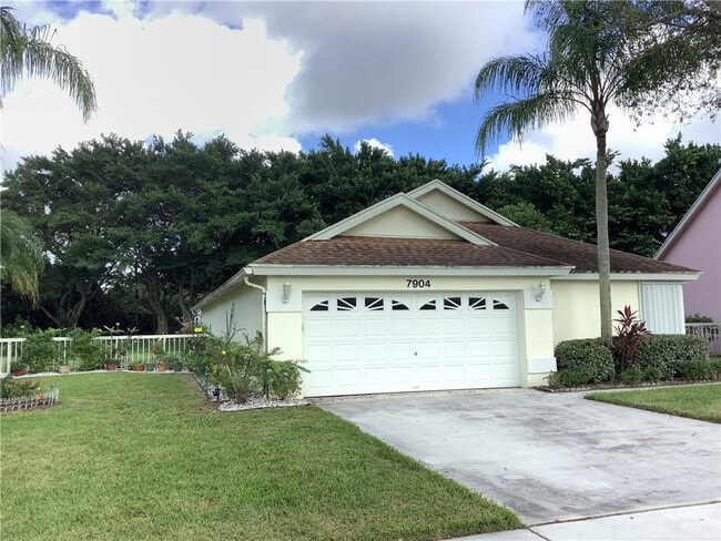 7904 Mansfield Hollow Rd in Delray Beach, FL - Building Photo - Building Photo