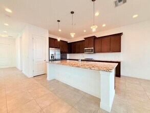 2074 Dickens Terrace in Palm Beach Gardens, FL - Building Photo - Building Photo