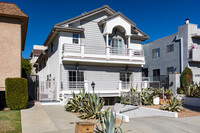 West LA Townhouse in Los Angeles, CA - Building Photo - Primary Photo