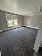 1401 N Court St in Rockford, IL - Building Photo - Building Photo