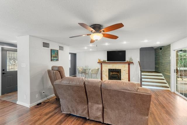 6171 Inca Dr in Mabank, TX - Building Photo - Building Photo