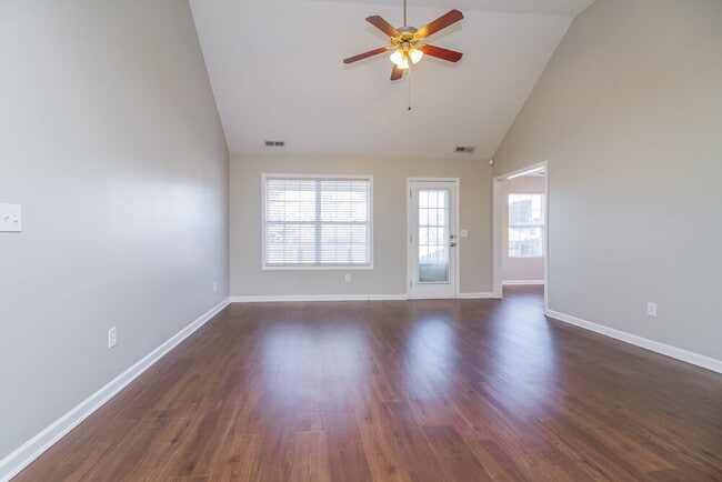 3460 Hamberton Cir in Murfreesboro, TN - Foto de edificio - Building Photo
