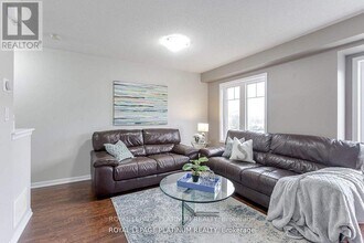12 Ganton Heights in Brampton, ON - Building Photo - Building Photo