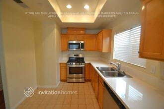 9354 Burnet Ave in Los Angeles, CA - Building Photo - Building Photo