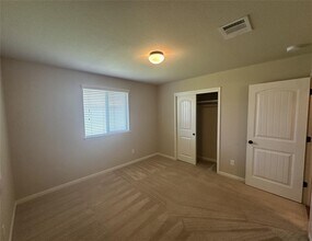 7714 Squirrel Hollow Dr in Georgetown, TX - Building Photo - Building Photo
