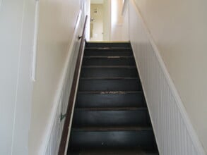 1318 E 9th St, Unit 2 in Erie, PA - Building Photo - Building Photo