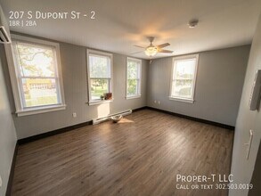 207 S Dupont St in Wilmington, DE - Building Photo - Building Photo