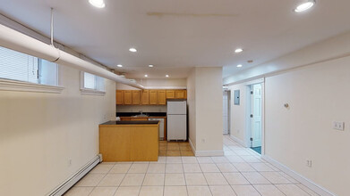 33 Walbridge St, Unit 19 in Allston, MA - Building Photo - Building Photo