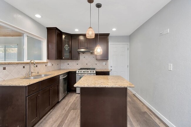 10231 Empress Ave in San Diego, CA - Building Photo - Building Photo