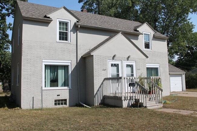 1305-1307 Frederic St in Eau Claire, WI - Building Photo - Building Photo