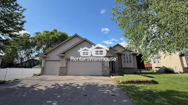 property at 941 113th Ave NE