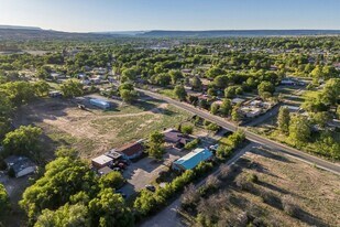 1004 NM-76 in Espanola, NM - Building Photo