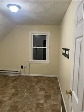88 Bagley St in Central Falls, RI - Building Photo - Building Photo
