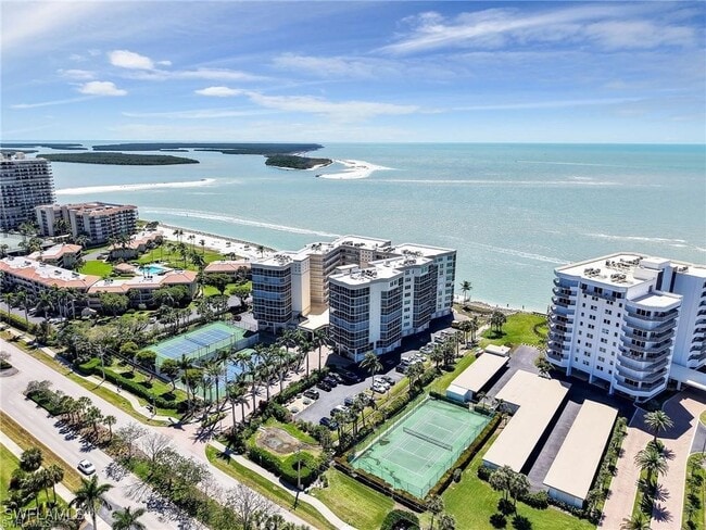1070 S Collier Blvd in Marco Island, FL - Building Photo - Building Photo