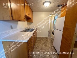 2415 S Michigan Ave in Caldwell, ID - Building Photo - Building Photo