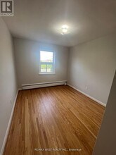 251 Pannahill Rd in Toronto, ON - Building Photo - Building Photo