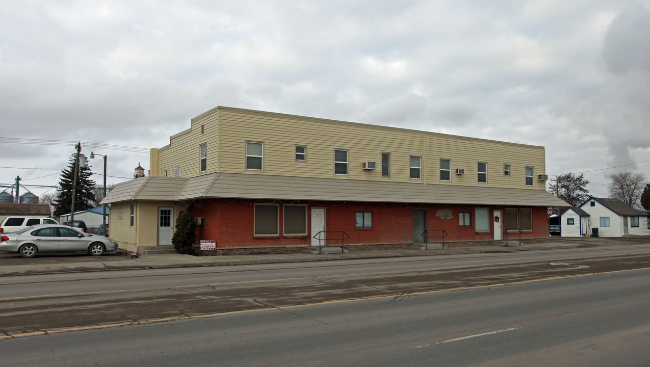 Buena Vida Apartments in Paul, ID - Building Photo