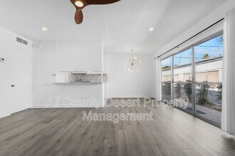 46075 Ocotillo Dr, Unit Unit 2 in Palm Desert, CA - Building Photo - Building Photo