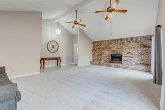 22219 Elsinore Dr in Katy, TX - Building Photo - Building Photo