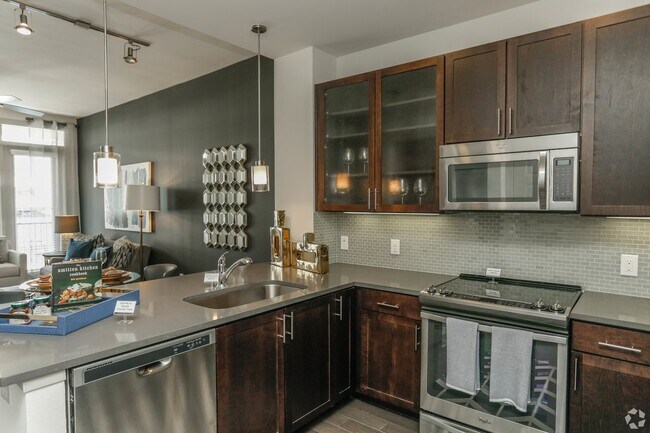 2799 N Durham Dr in Houston, TX - Building Photo - Building Photo