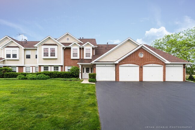 property at 1655 Mansfield Ct
