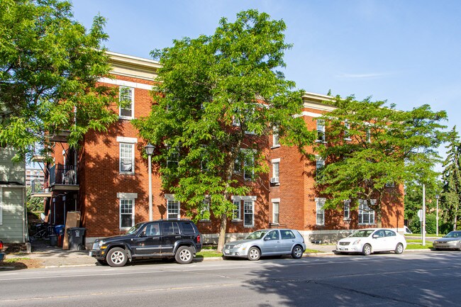 60 Cobourg St in Ottawa, ON - Building Photo - Building Photo