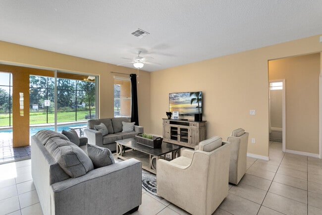 4439 Shiva Loop in Kissimmee, FL - Building Photo - Building Photo
