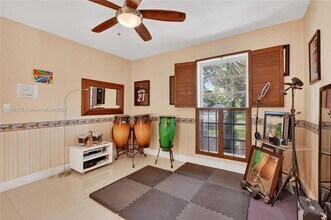 7521 SW 165th Terrace in Palmetto Bay, FL - Building Photo - Building Photo