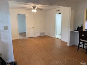 1612 E Maxwell St in Pensacola, FL - Building Photo - Building Photo