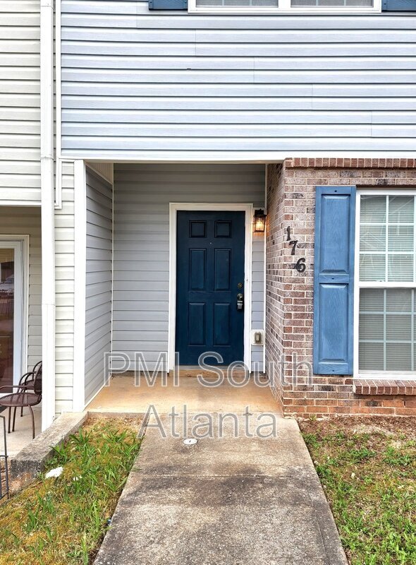 176 Shenandoah Dr in Riverdale, GA - Building Photo - Building Photo