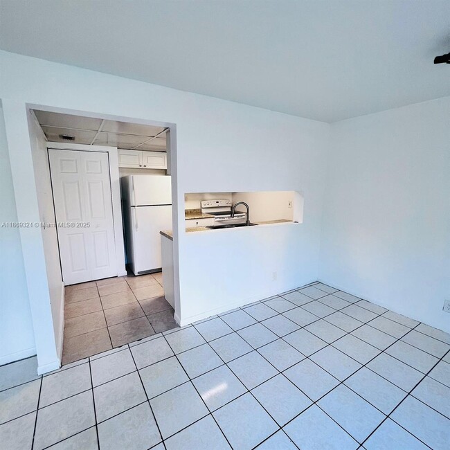 property at 5721 Blueberry Ct