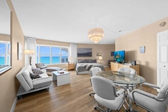 3700 Galt Ocean Dr, Unit 702 in Fort Lauderdale, FL - Building Photo - Building Photo