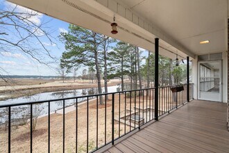 642 Azalea Dr in Vass, NC - Foto de edificio - Building Photo