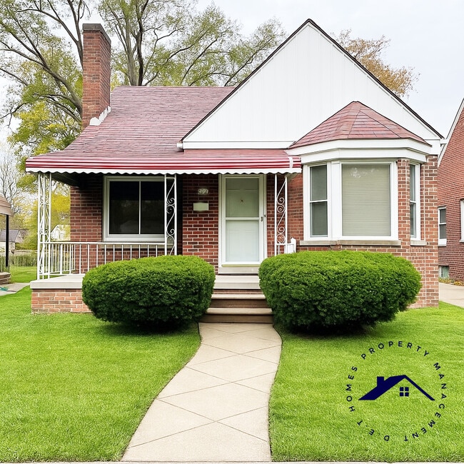 property at 19351 Murray Hill St