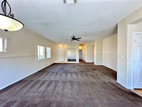10624 Indigo Bush Ave in Las Vegas, NV - Building Photo - Building Photo